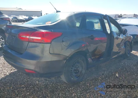 2018 Ford Focus S from USA, damaged, VIN 1FADP3E21JL275312